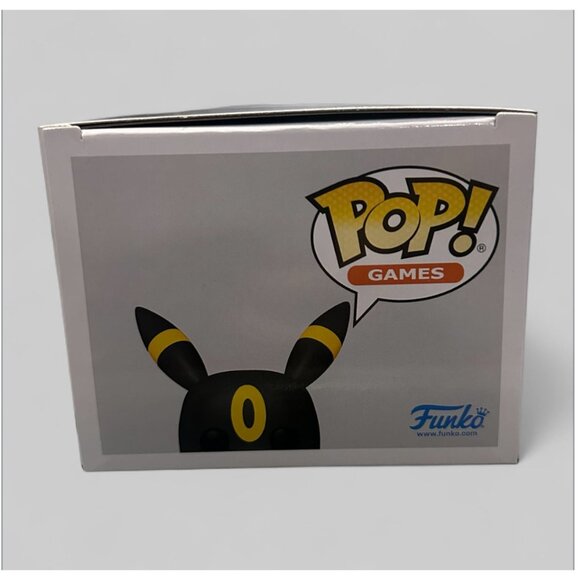 Funko POP! Pokemon Umbreon Figure #948! - Picture 7 of 8